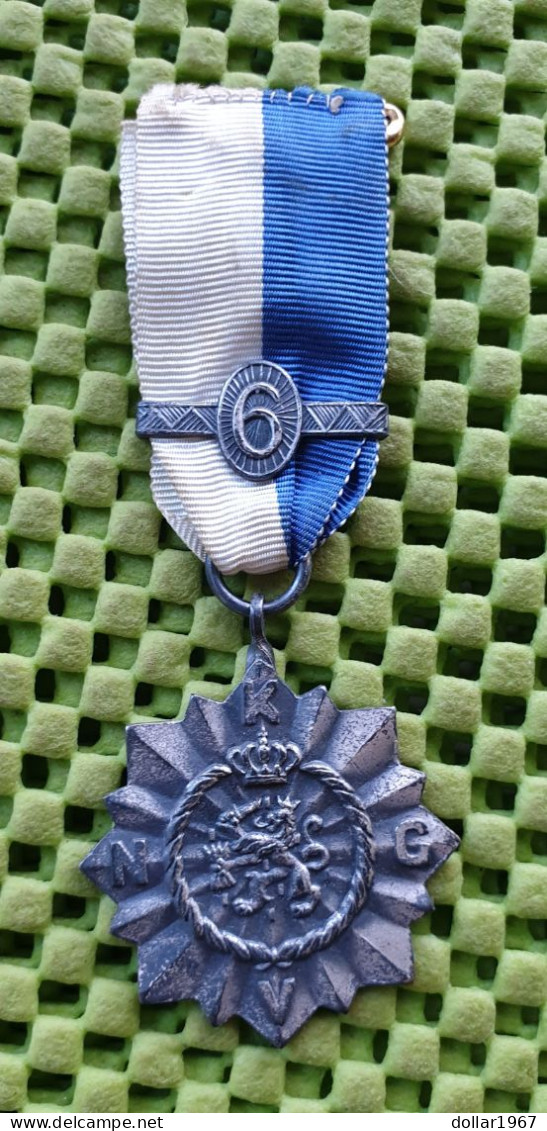 Medaille - Koninklijke Nederlandsche Gymnastiekvereniging  -  Original Foto  !!   Medallion Dutch - Sonstige & Ohne Zuordnung