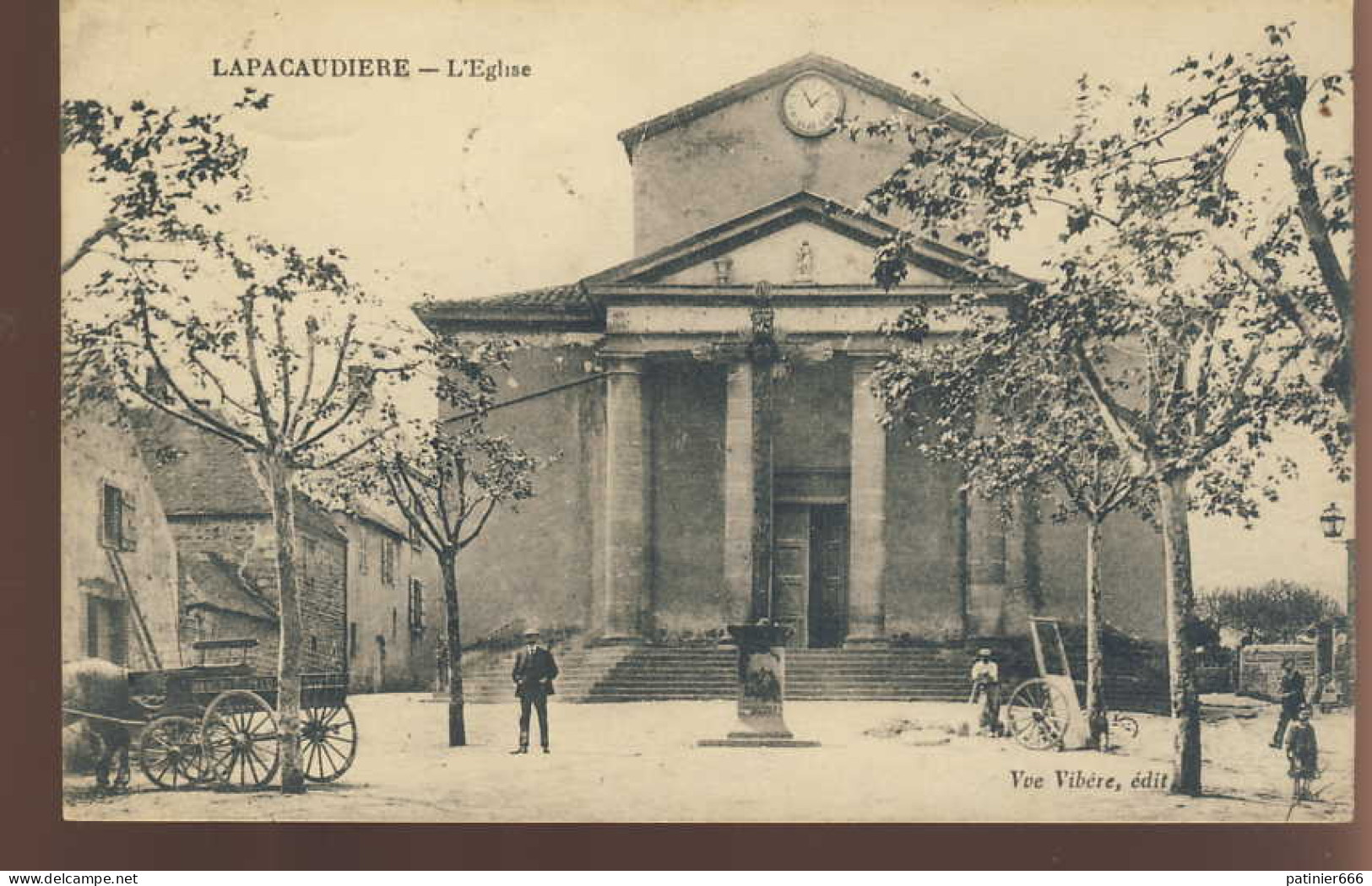 Lapacaudiere L'eglise - La Pacaudiere