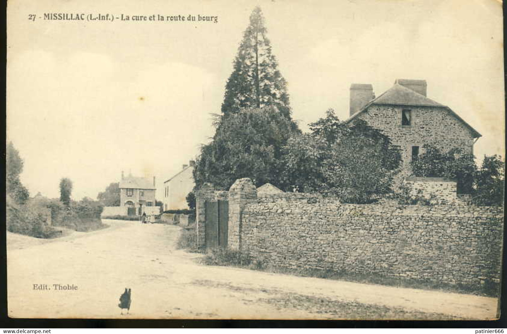 Missillac La Cure Et La Route Du Bourg - Missillac