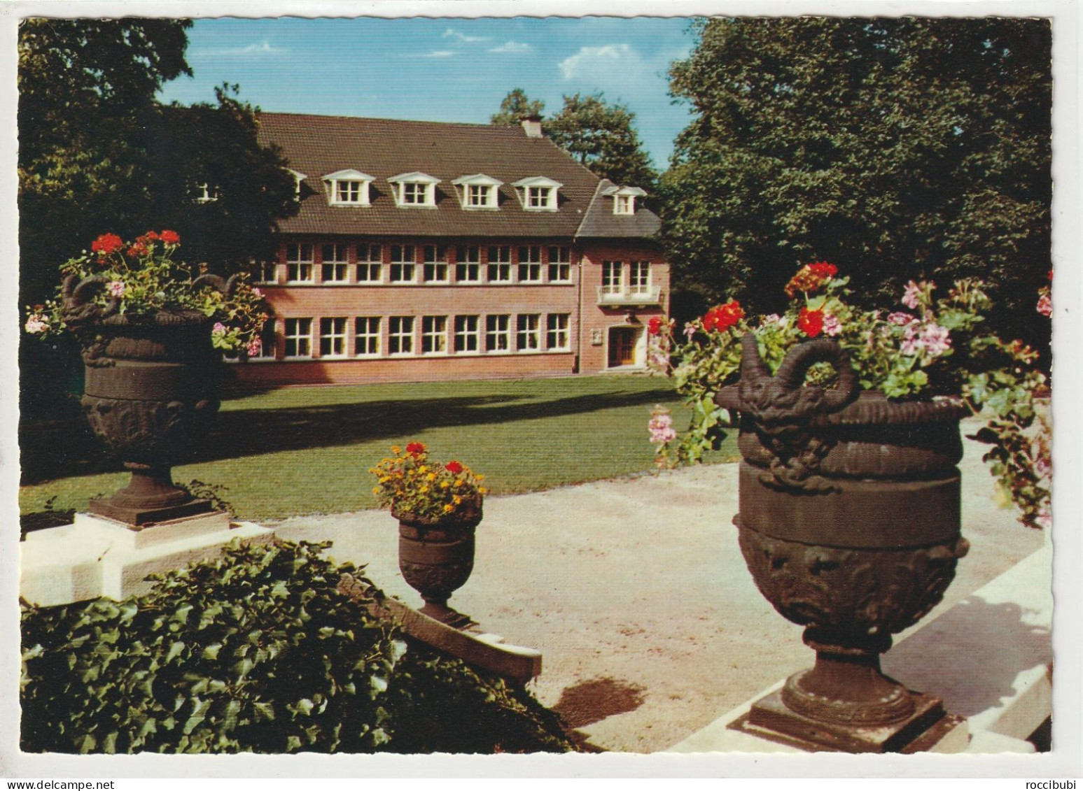 Brüssel, Institut Royal Pour, Sourdes Et Aveugles, Chsee De Waterloo - Enseignement, Ecoles Et Universités