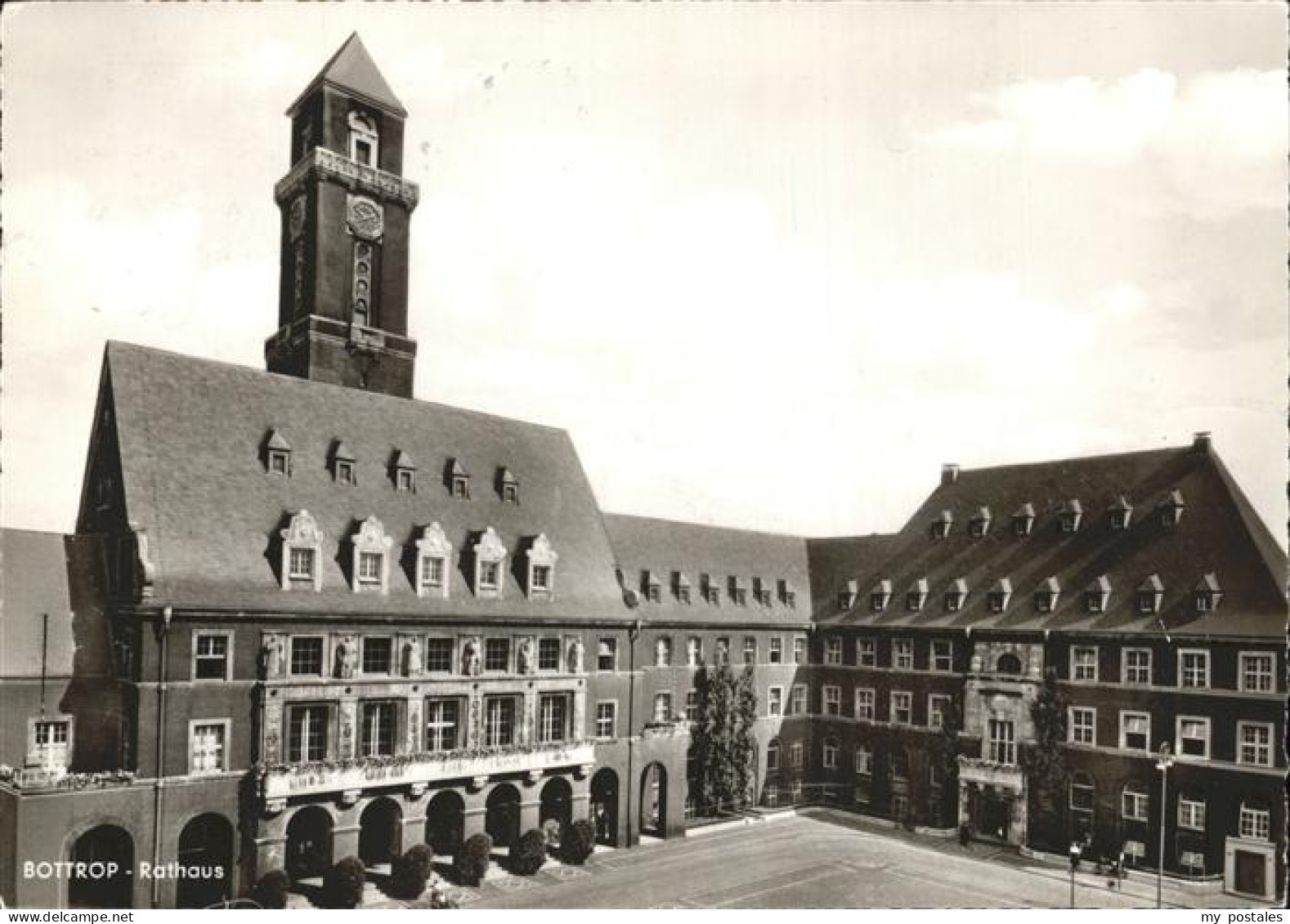 41284860 Bottrop Rathaus Bottrop - Bottrop