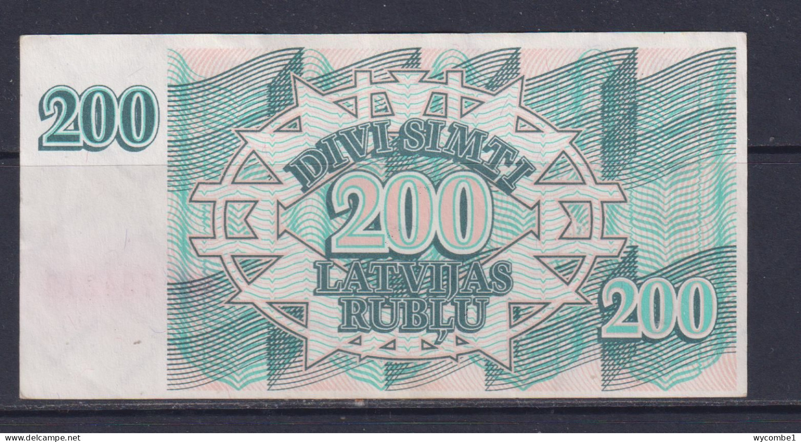 LATVIA - 1992 200 Rublis AUNC/XF Banknote - Latvia