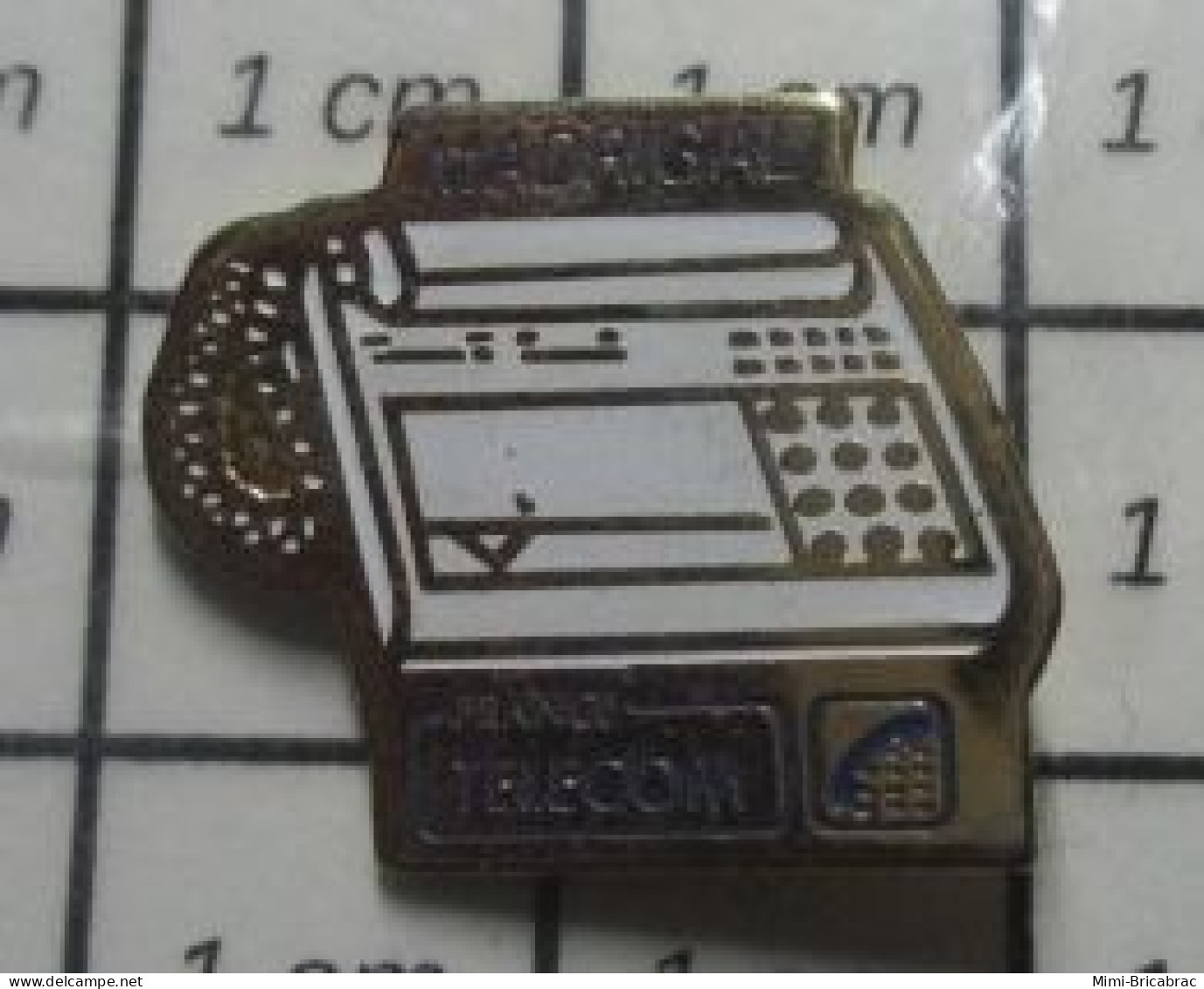 615D Pin's Pins / Beau Et Rare /  FRANCE TELECOM / COMBINE TELEPHONIQUE MADRIGAL - France Telecom