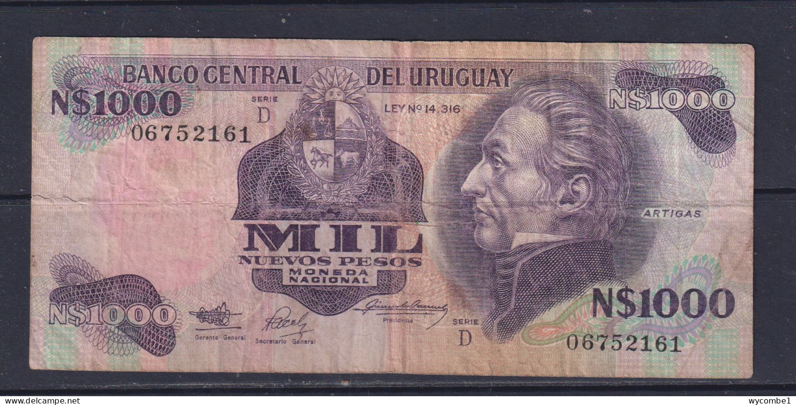 URUGUAY - 1992 1000 Pesos Circulated Banknote - Uruguay