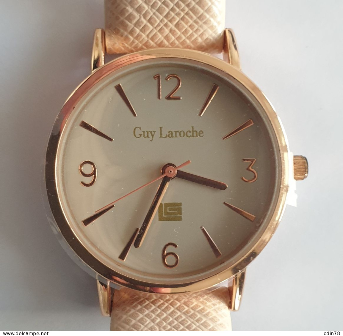 MONTRE PUBLICITAIRE -  GUY LAROCHE - Relojes Publicitarios