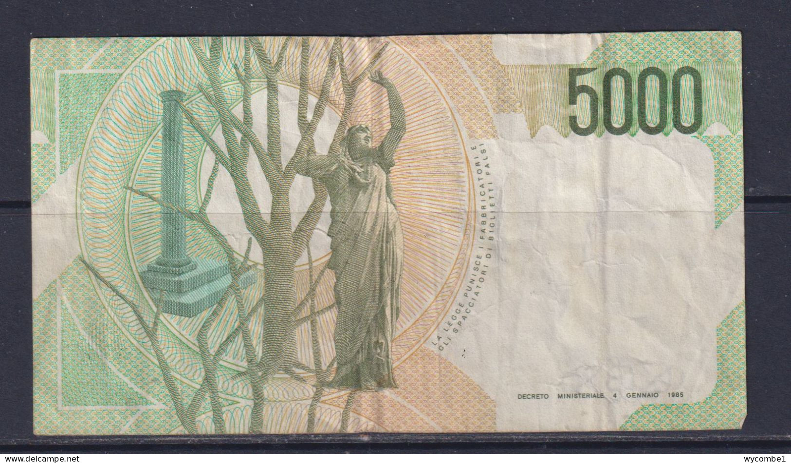 ITALY - 1985 5000 Lira Circulated Banknote - 5000 Liras