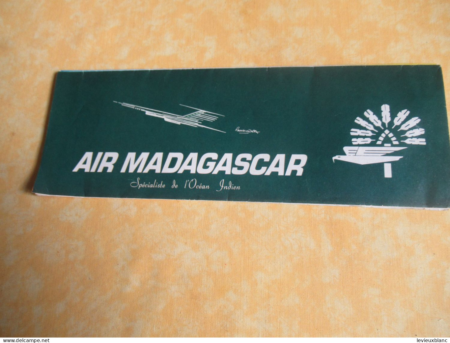 Air Madagascar/Spécialiste De L'Océan Indien/Madagascar Airtours/Dépliant Publicitaire/Tananarive/vers  1960-70   PGC551 - Publicités