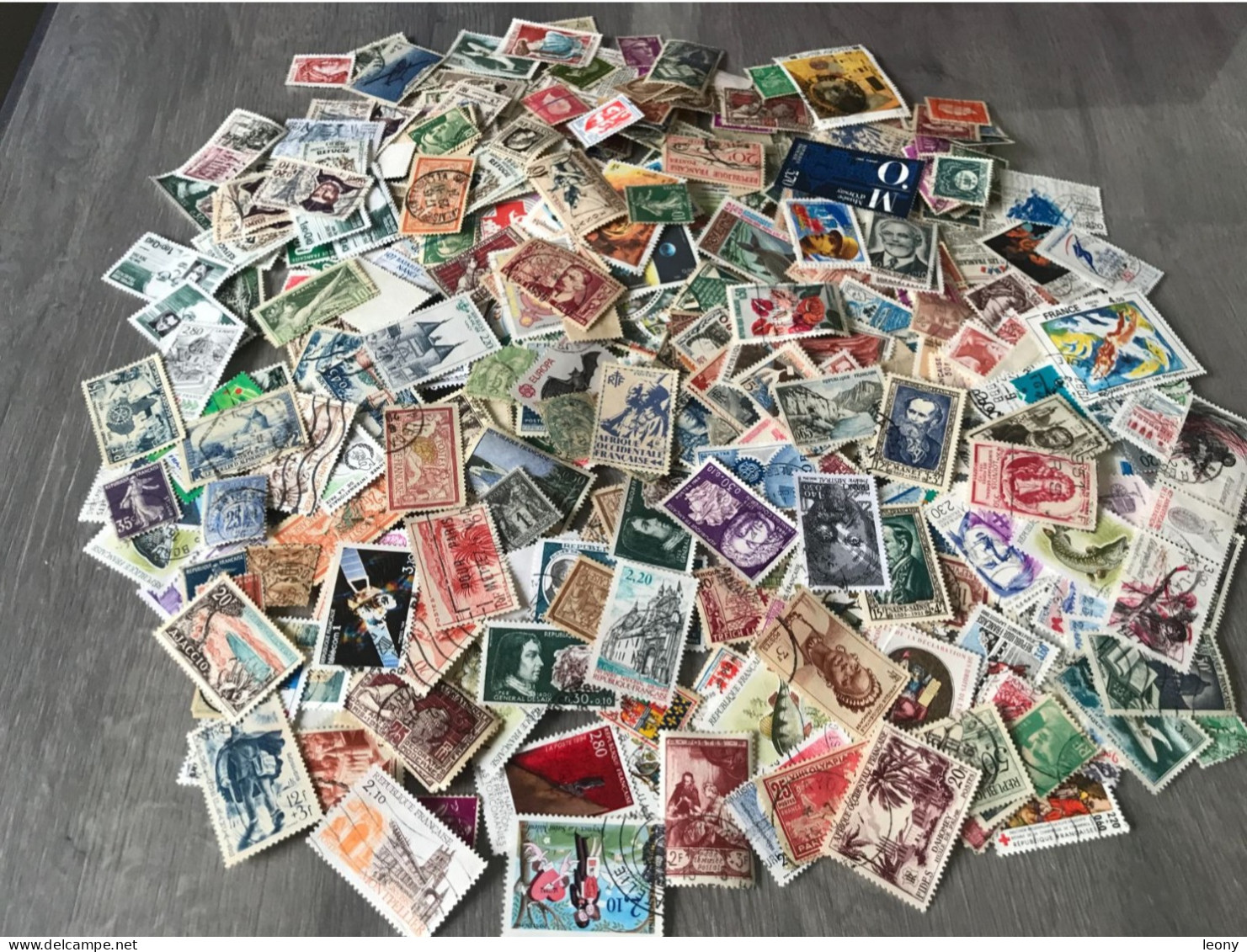 LOT  De TIMBRES  De  DIVERS PAYS  - NEUFS & OBLITERES - Mezclas (min 1000 Sellos)