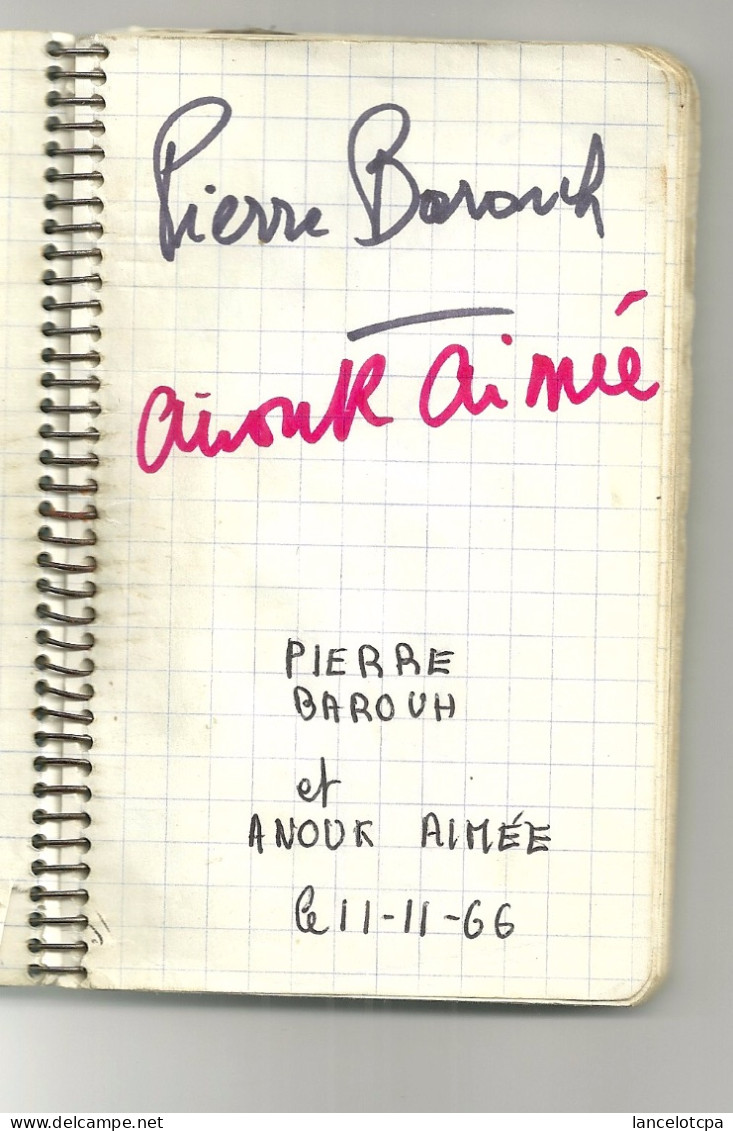 PETIT CARNET DE 25 AUTOGRAPHES (ACTEUR CHANTEUR SPORTIF 1966) - Chanteurs & Musiciens