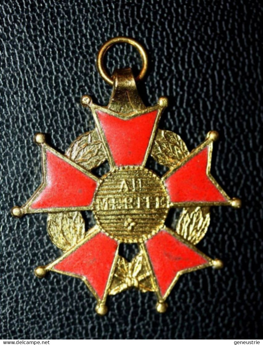 Belle Médaille De Récompense Scolaire école "Au Mérite" Reward School Medal - France