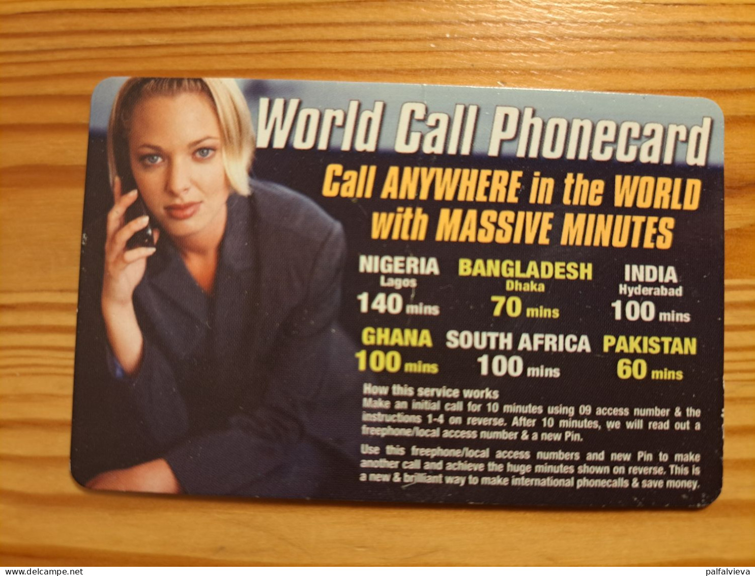 Prepaid Phonecard United Kingdom, World Call Phonecard - Woman - Bedrijven Uitgaven