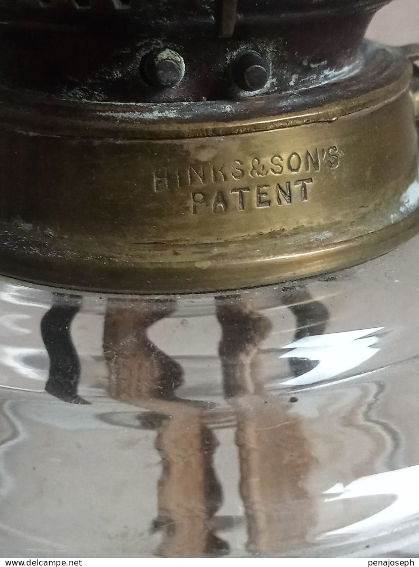 lampe a petrole 1837 signé patent hinks son's hauteur 53 cm, bronze