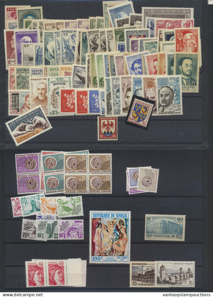 ** Frankrijk, Met Monaco En Wat Andere Gebieden, Op Kaartjes, Vrijwel Alles Postfris, Zm. - Collections