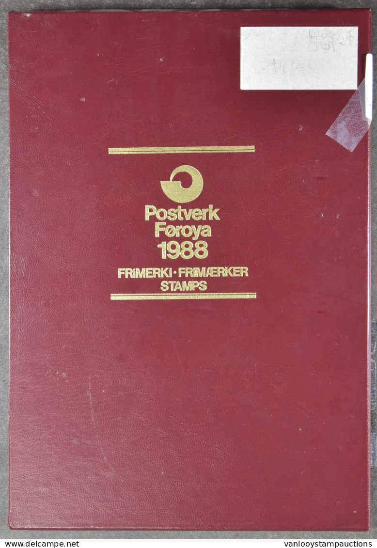 ** Jaren 1987 En 1988 In Special Boeken, Inclusief Zwart-wit Velletje, Zm - Féroé (Iles)