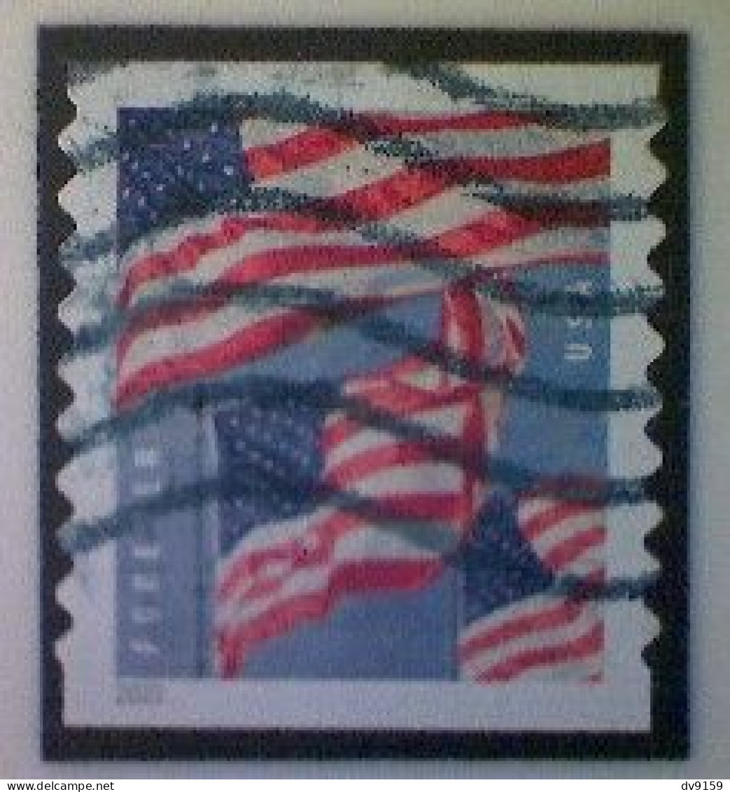 United States, Scott #5657, Used(o), 2022, Three Flags Definitive, (58¢), Red, White, And Dark And Light Blue - Gebraucht