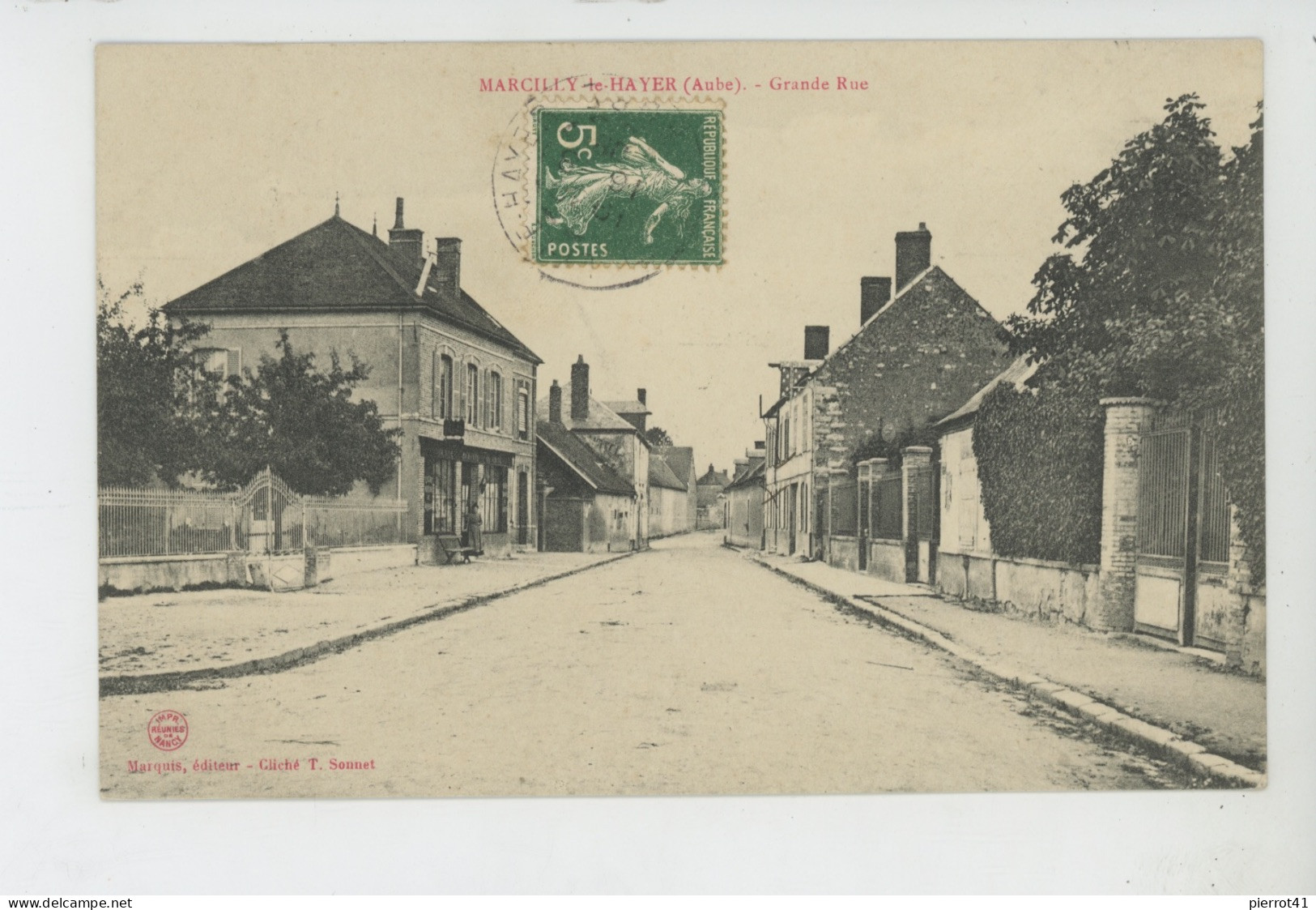 MARCILLY LE HAYER - Grande Rue - Marcilly