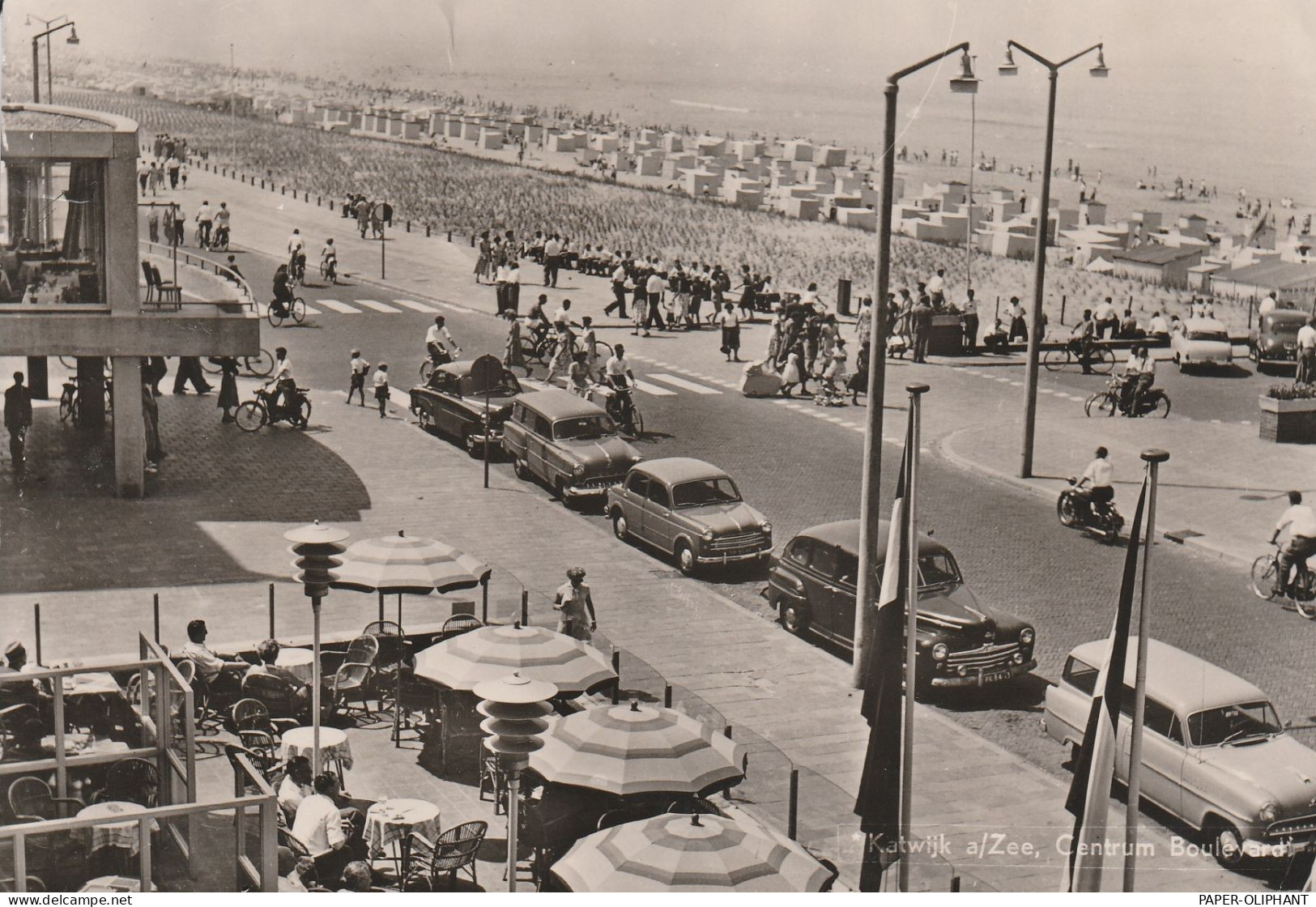 ZUID-HOLLAND - KATWIJK, Centrum Boulevard, Oldtimer, OPEL, VOLVO...1957 - Katwijk (aan Zee)