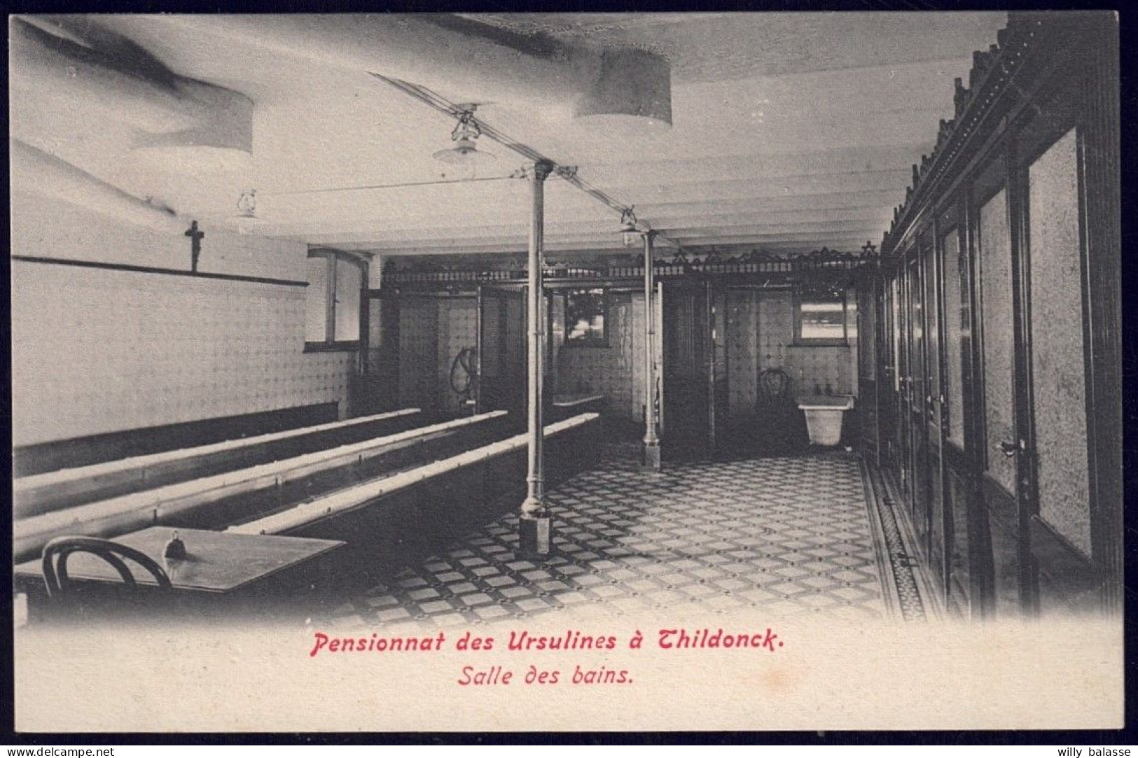 +++ CPA - THILDONCK - Pensionnat Des Ursulines - Salle Des Bains  // - Haacht