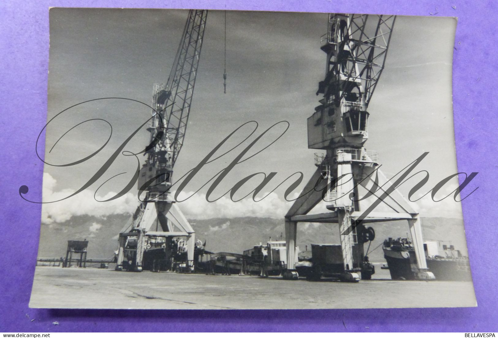 USUMBURA Carte Photo " LE Studio"  Harbor Dok Dokken Belgisch Congo Belge - Koopvaardij