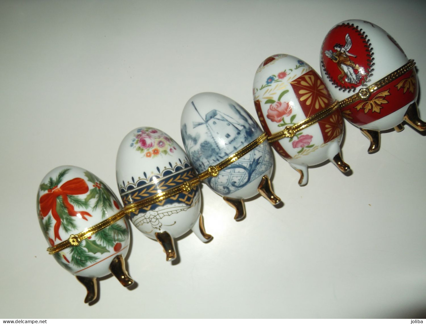 15 Porseleinen Eieren - 15 Oeufs En Porcelaine - Eggs