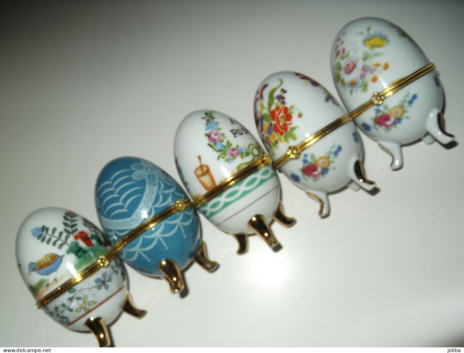 15 Porseleinen Eieren - 15 Oeufs En Porcelaine - Eggs