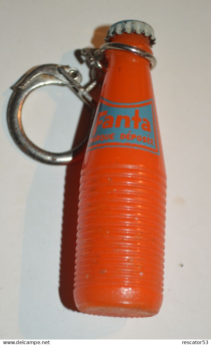 Porte-clefs Publicitaire Bouteille Verre Fanta Années 60 - Porte-clefs