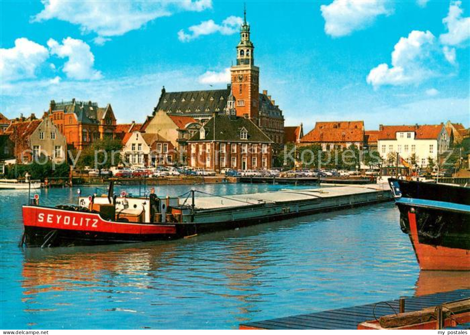 73839536 Leer Ostfriesland Hafen Mit Rathaus Und Frachtschiff Seydlitz Leer Ostf - Leer