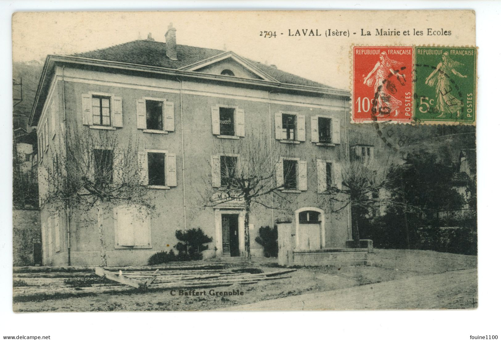 LAVAL La Mairie Et Les écoles ( école ) 38 Isère - Laval