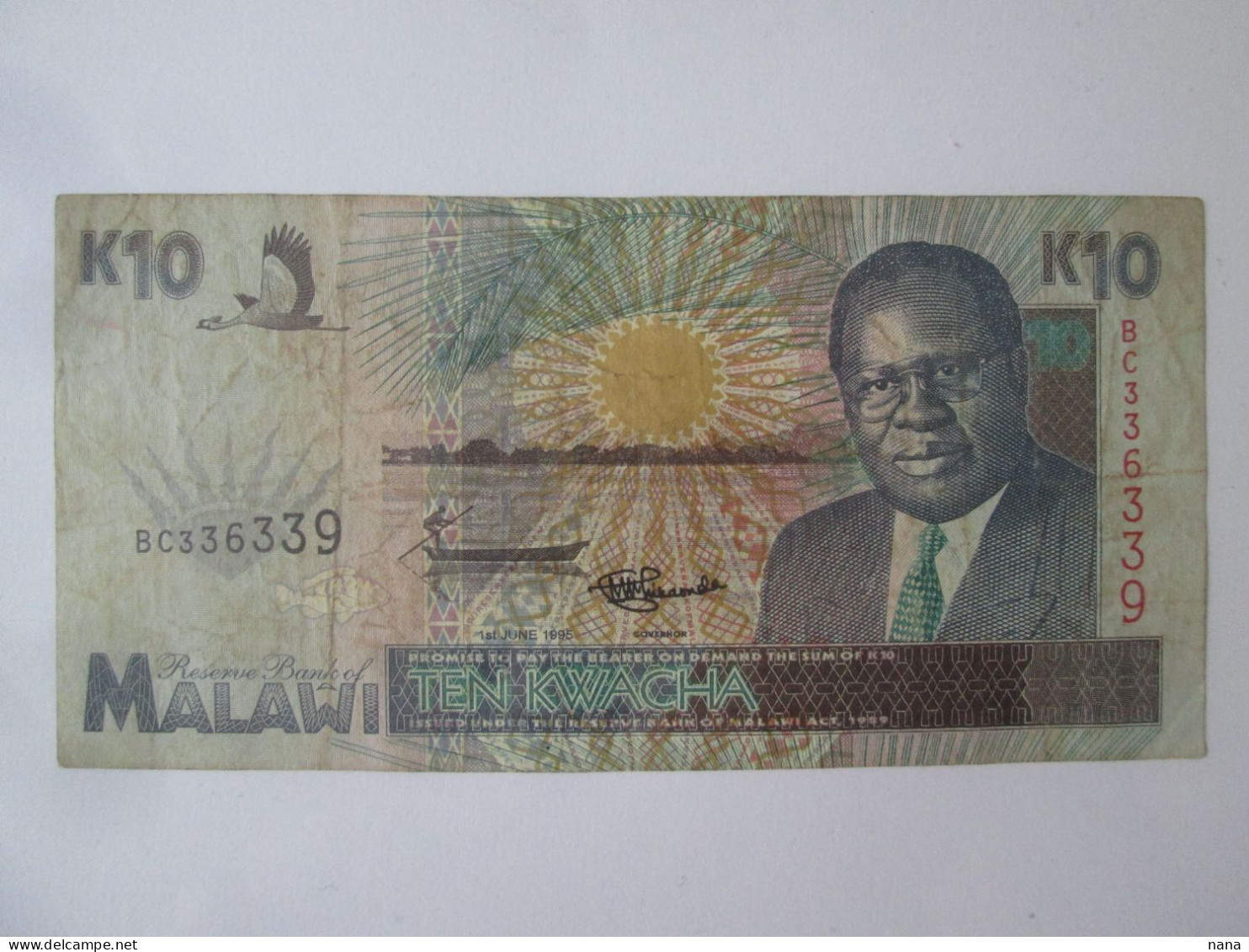 Malawi 10 Kwacha 1995 Banknote,see Pictures - Malawi