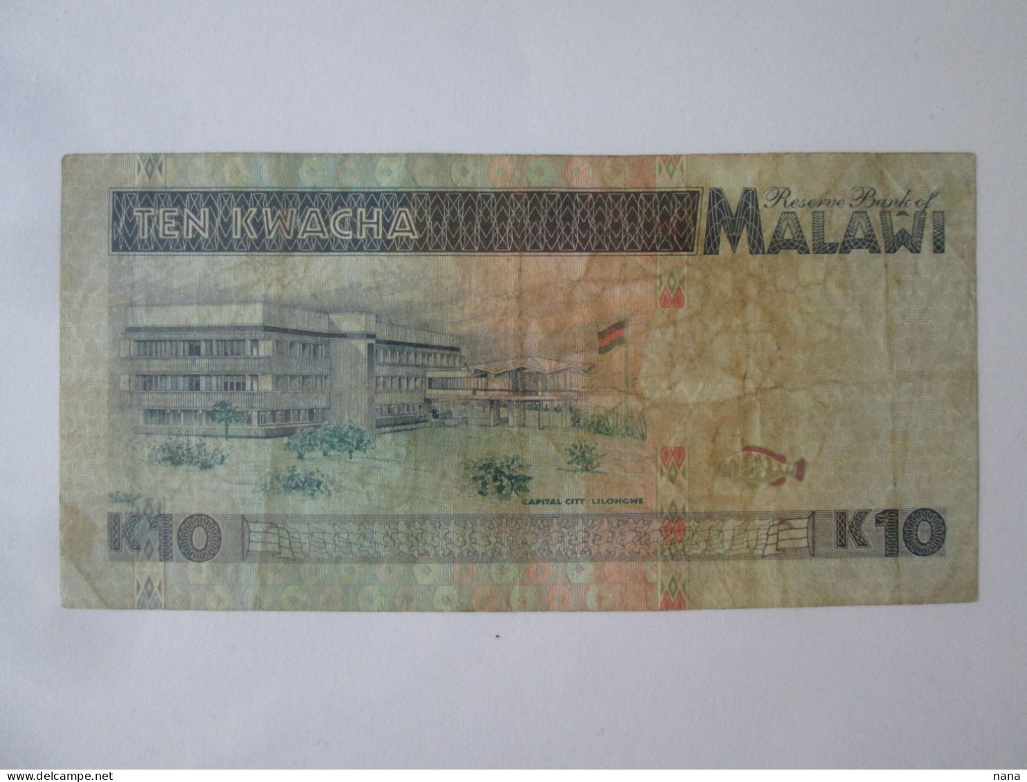 Malawi 10 Kwacha 1995 Banknote,see Pictures - Malawi
