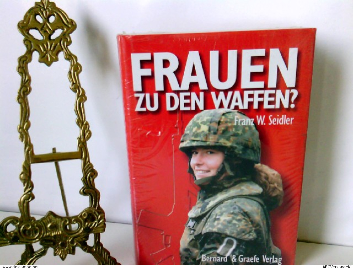 Frauen Zu Den Waffen? - Police & Militaire