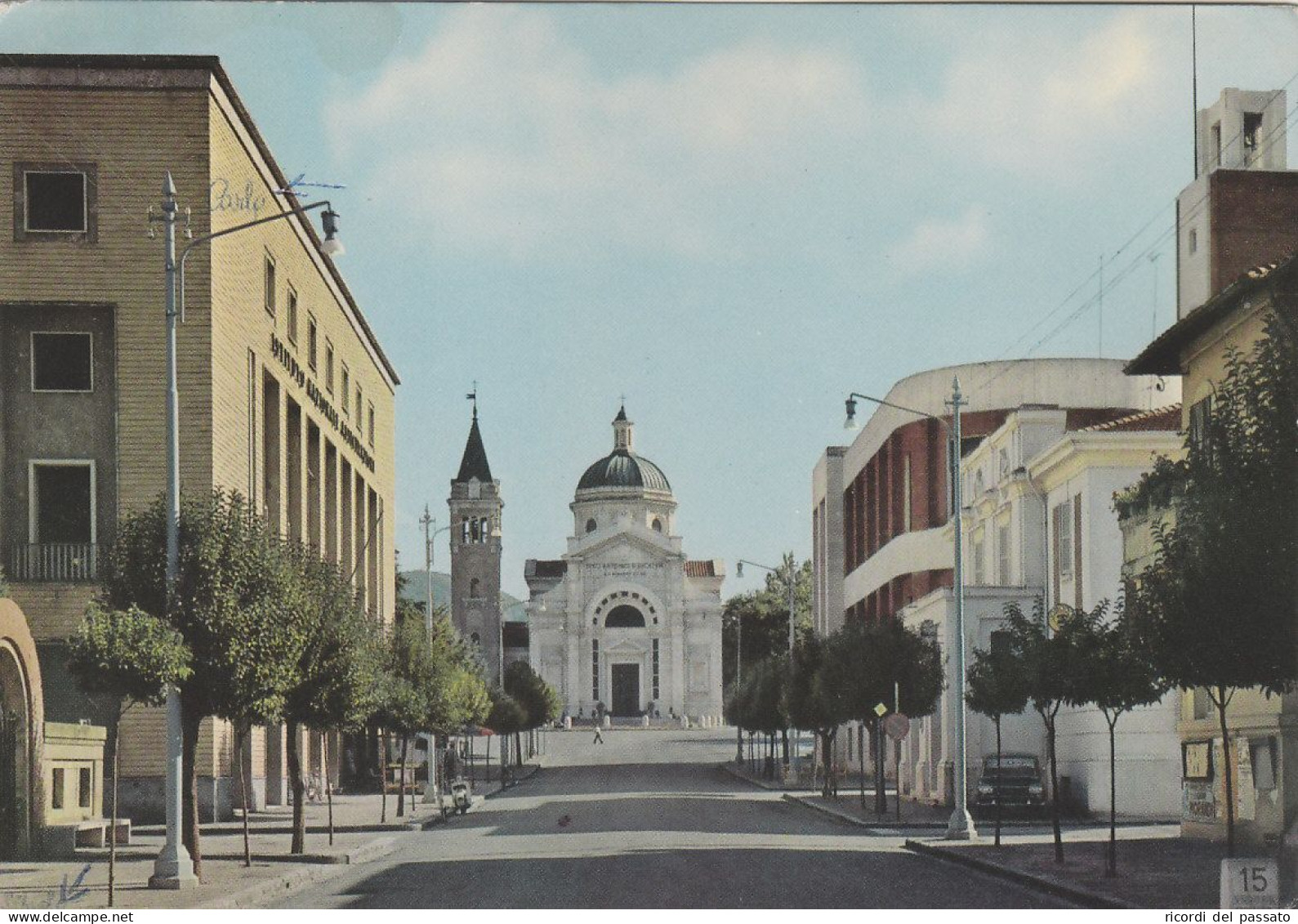 Cartolina Predappio ( Cesena ) - Viale G.matteotti E Chiesa Di S.antonio - Cesena
