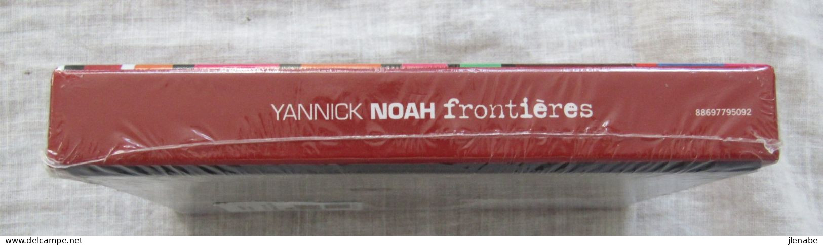 Yannick NOAH Frontières - Music On DVD