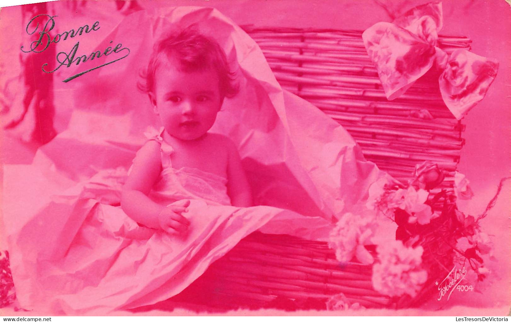 ENFANT - Bonne Année - Bébé Dans Un Panier - Carte Postale Ancienne - Autres & Non Classés