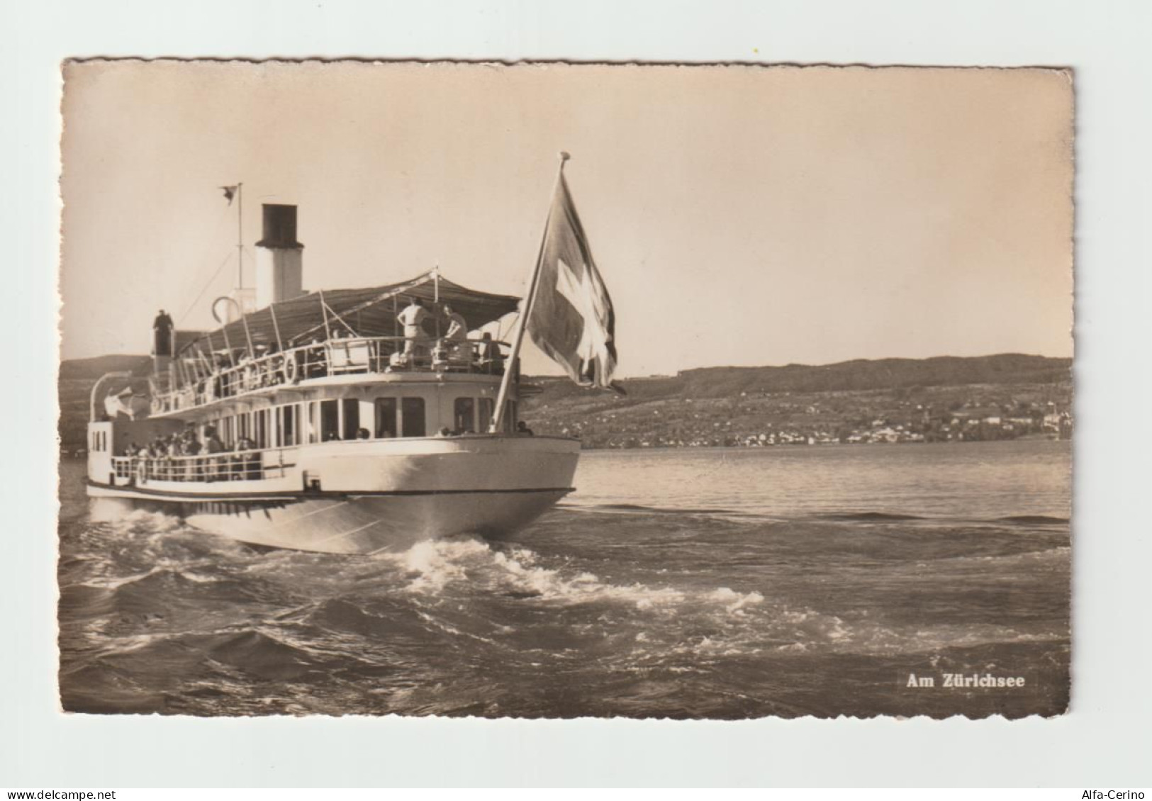 ZURICH:  AM  ZURICHSEE  -  FOTO  -  MARKE  FEHLT  -  NACH  ITALIEN  -  KLEINFORMAT - Châteaux D'eau & éoliennes