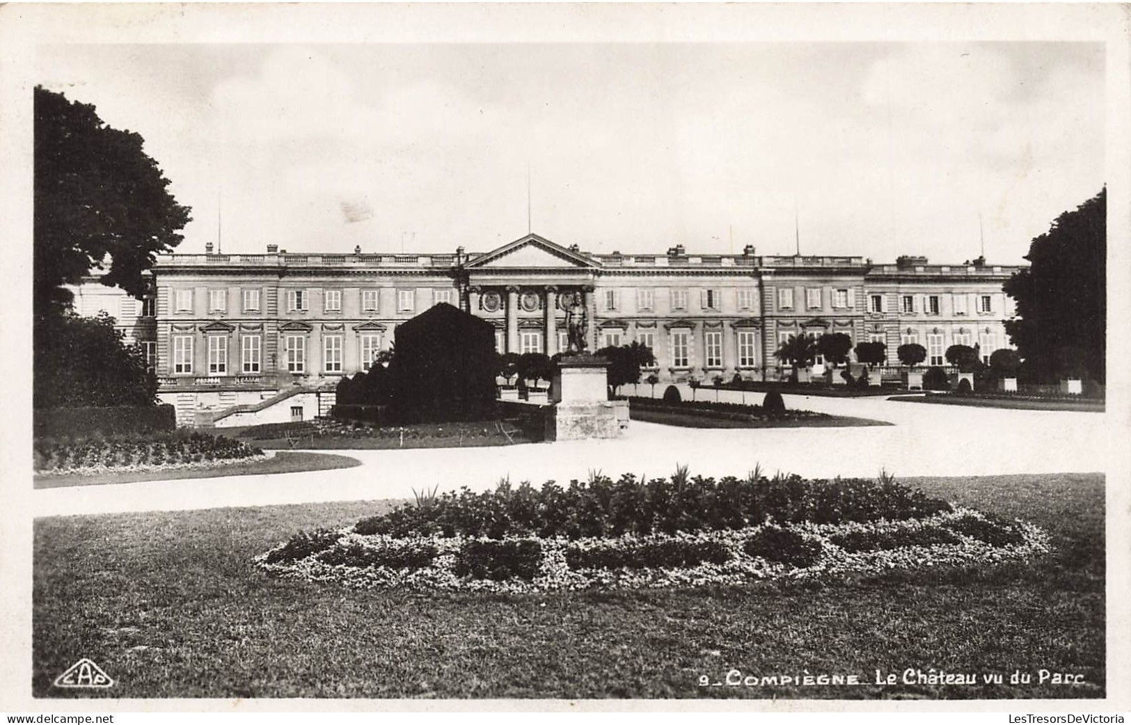 FRANCE - Compiègne - Le Château Vu Du Parc - Carte Postale Ancienne - Compiegne