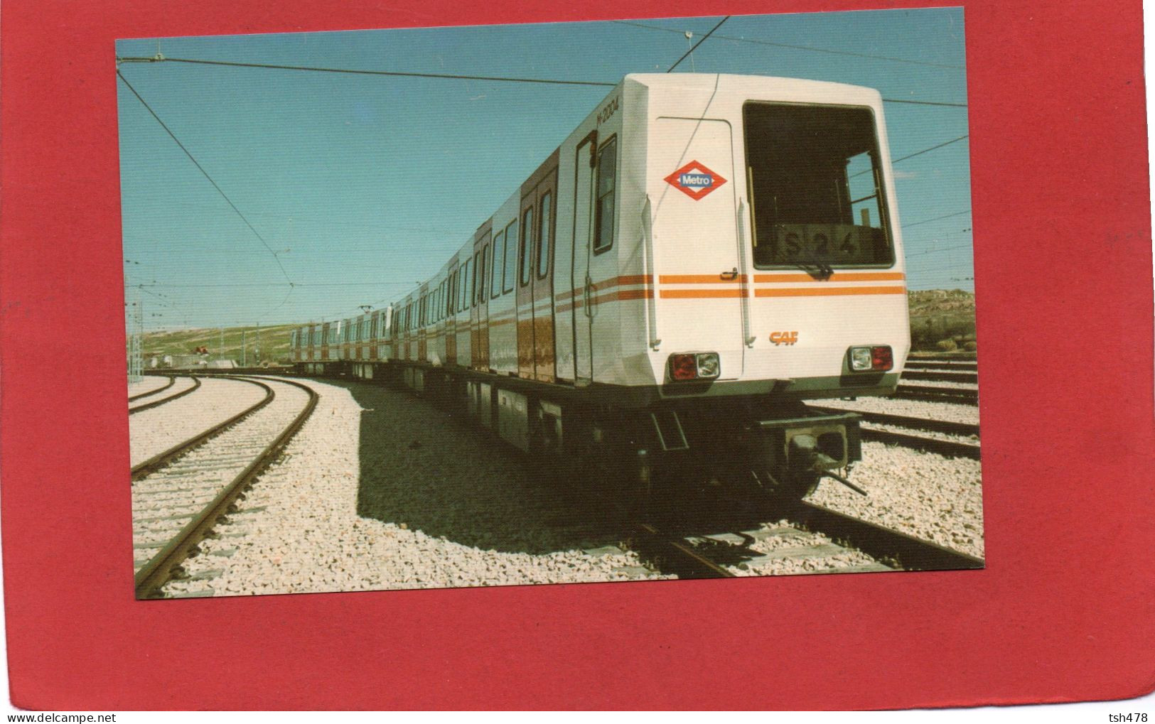 TRAIN----Unidad De Tren (.M.) Del Métro De MADRID  Série M-2001 à M-2012--voir 2 Scans - Subway