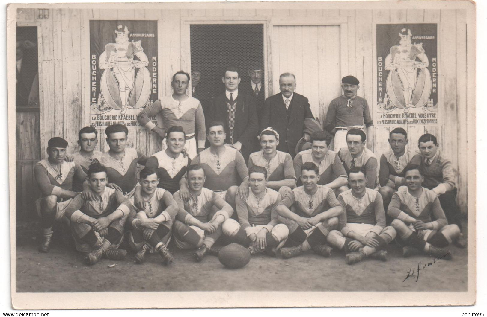 CARTE-PHOTO De L'équipe 1ère De Rugby D'AUCH,circa 1930. - Auch