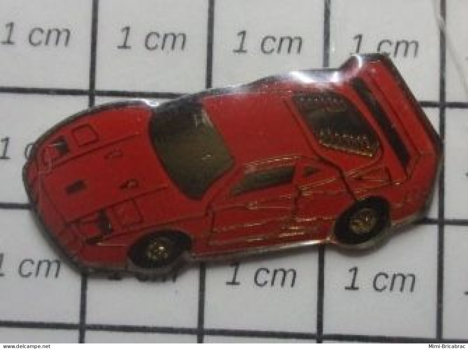 615e Pin's Pins / Beau Et Rare / AUTOMOBILES / FERRARI F40 - Ferrari