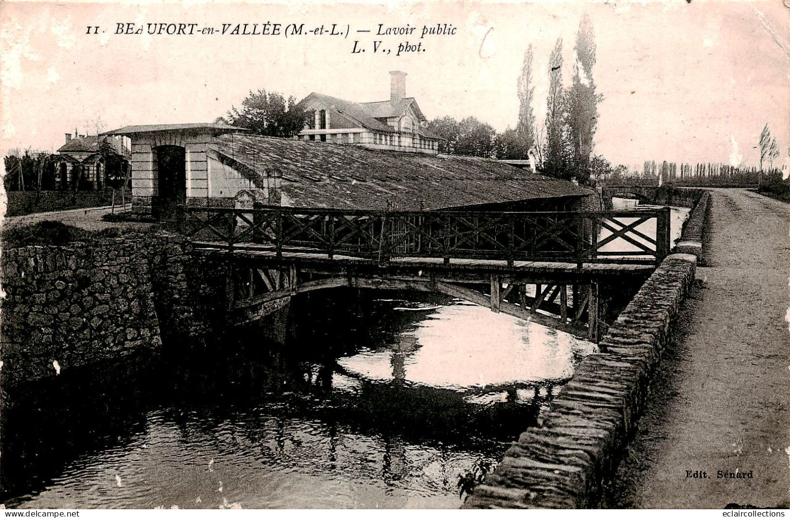 Beaufort En  Vallée       49        Lavoir Public          (voir Scan) - Sonstige & Ohne Zuordnung