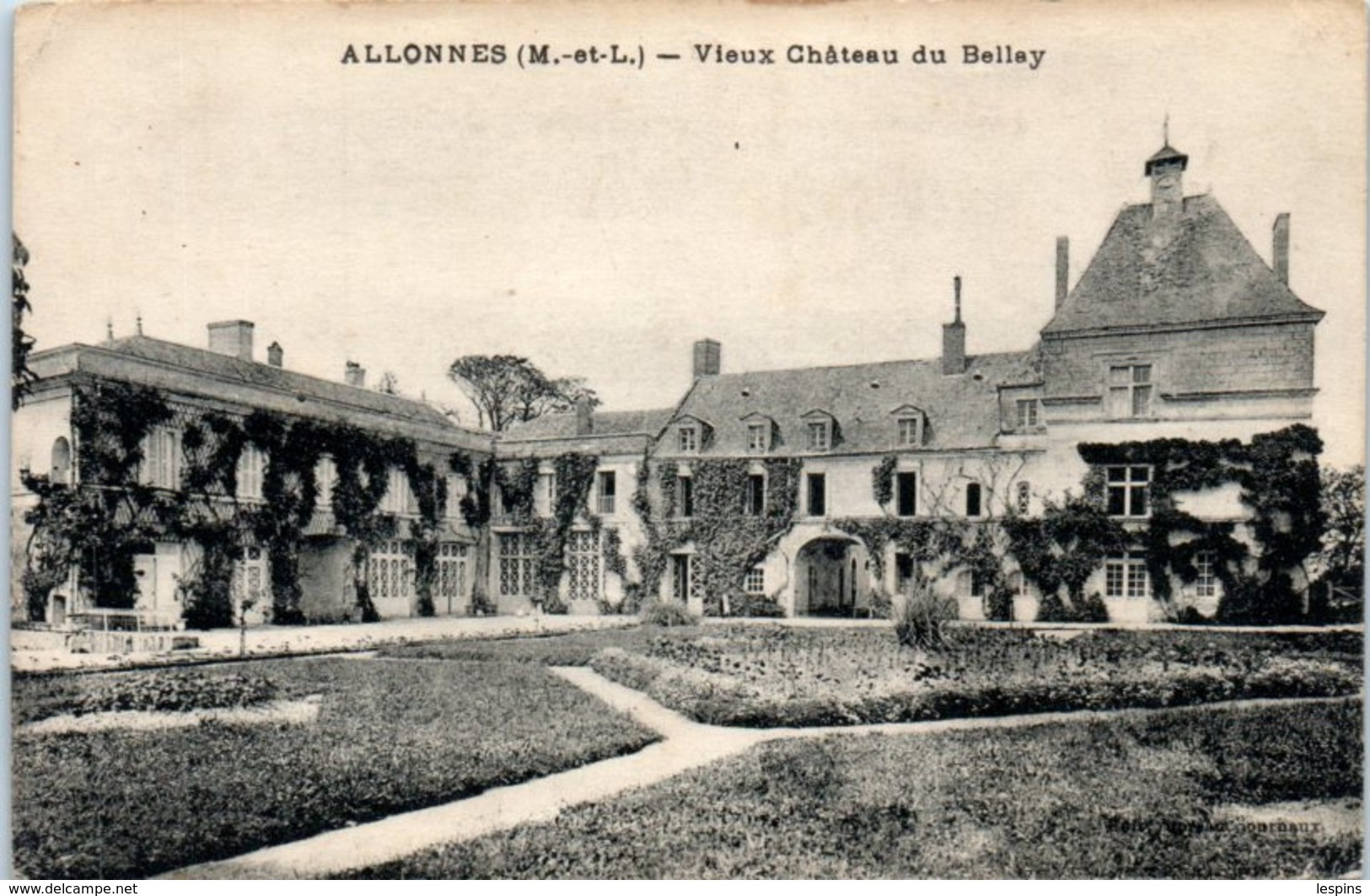 49 - ALLONNES --  Vieux Château Du Bellay - Allonnes