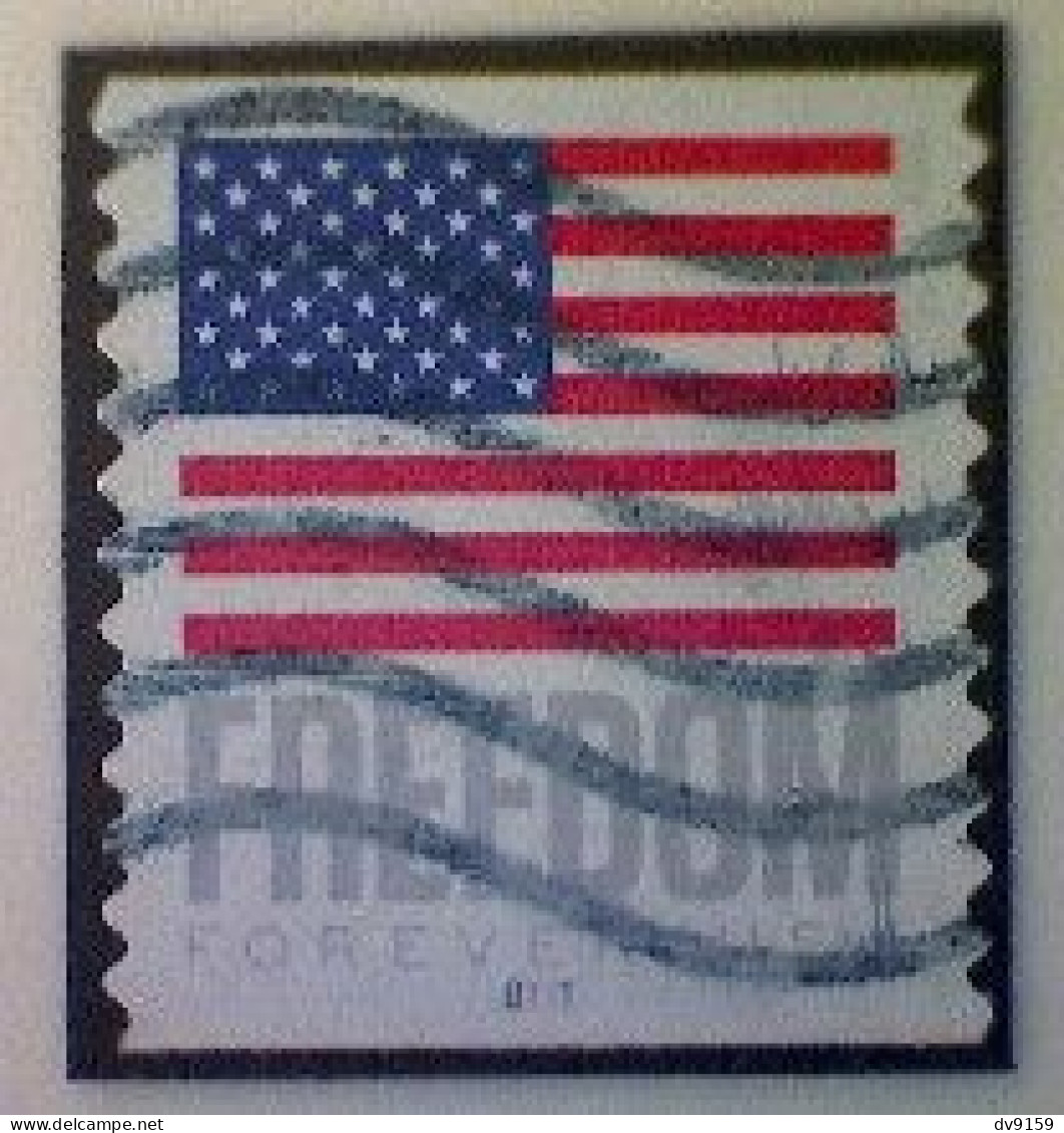 United States, Scott #5789a, Used(o), 2023 Coil, Freedom Flag, (63¢), Gray, Blue, And Red - Oblitérés