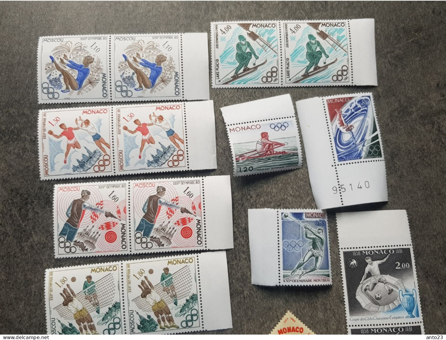 TIMBRE DE MONACO NEUF BLOC LUXE MNH ** - Lots & Serien