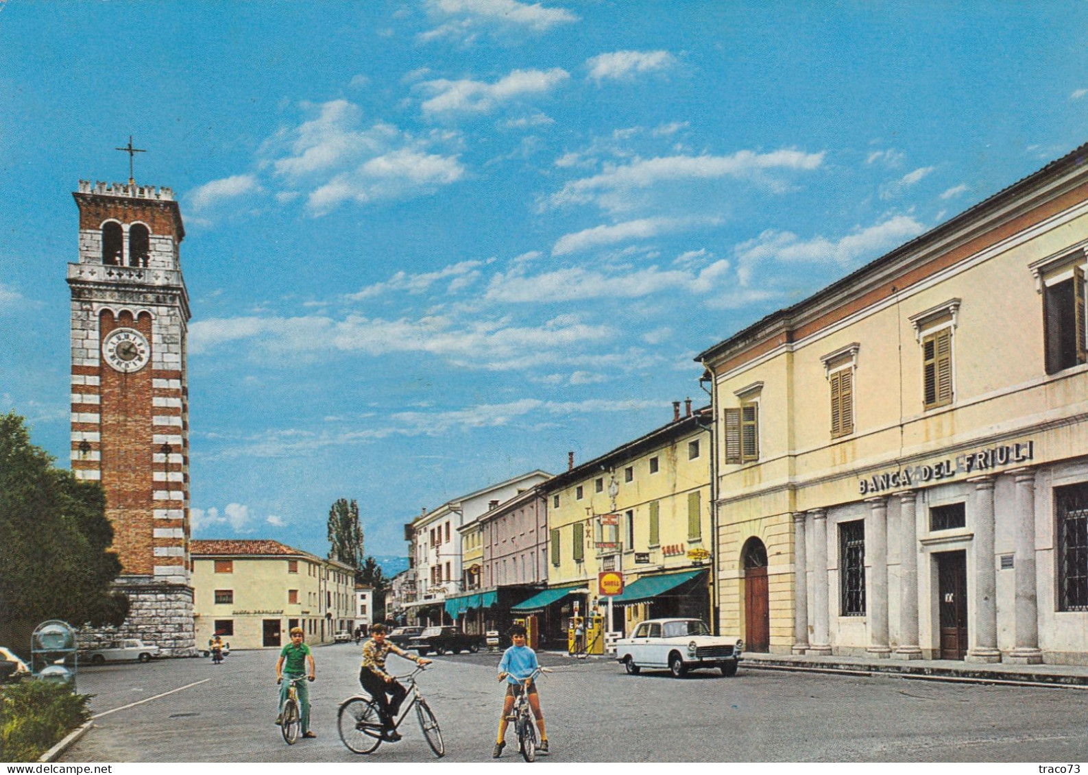 AVIANO  /  Piazza Duomo _ Viaggiata - Pordenone