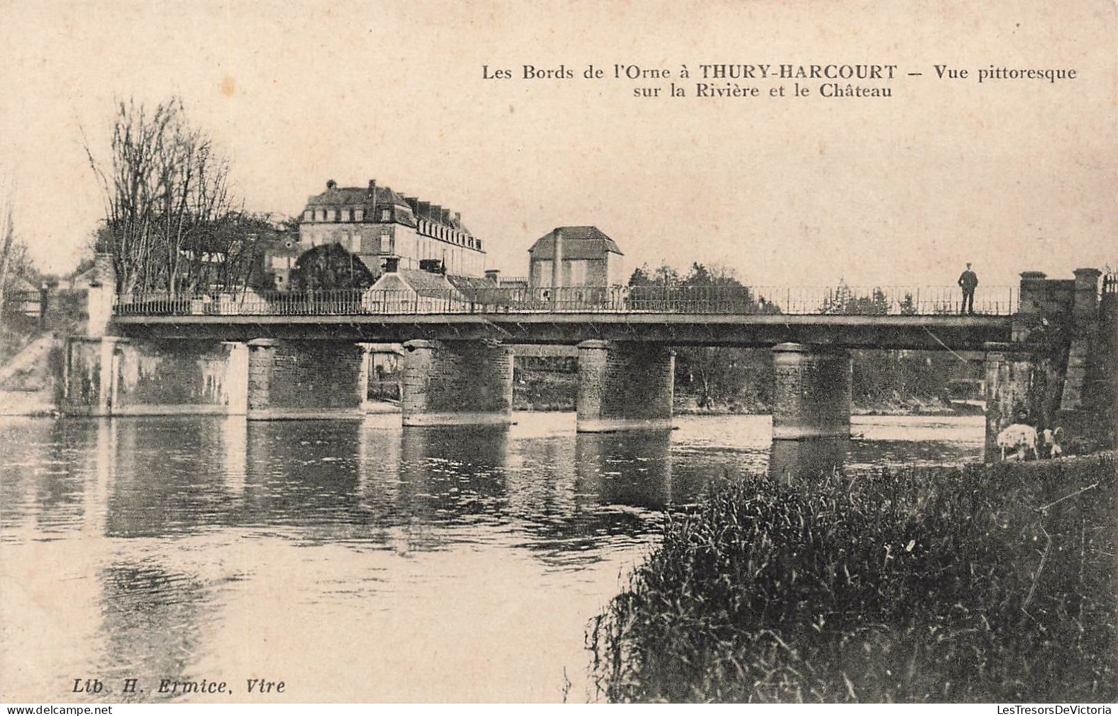 FRANCE - Les Bords De L'Orne à Thury Harcourt - Vue Pittoresque Sur La Rivière Et Le Château - Carte Postale Ancienne - Thury Harcourt