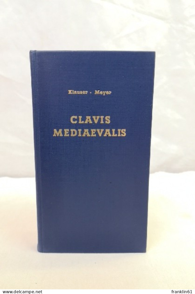 Clavis Mediaevalis. Kleines Wörterbuch Der Mittelalterforschung. - Autres & Non Classés