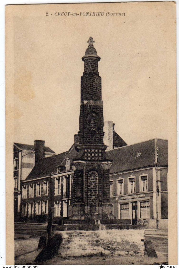 Crecy En Ponthieu Monument Sur La Place - Crecy En Ponthieu