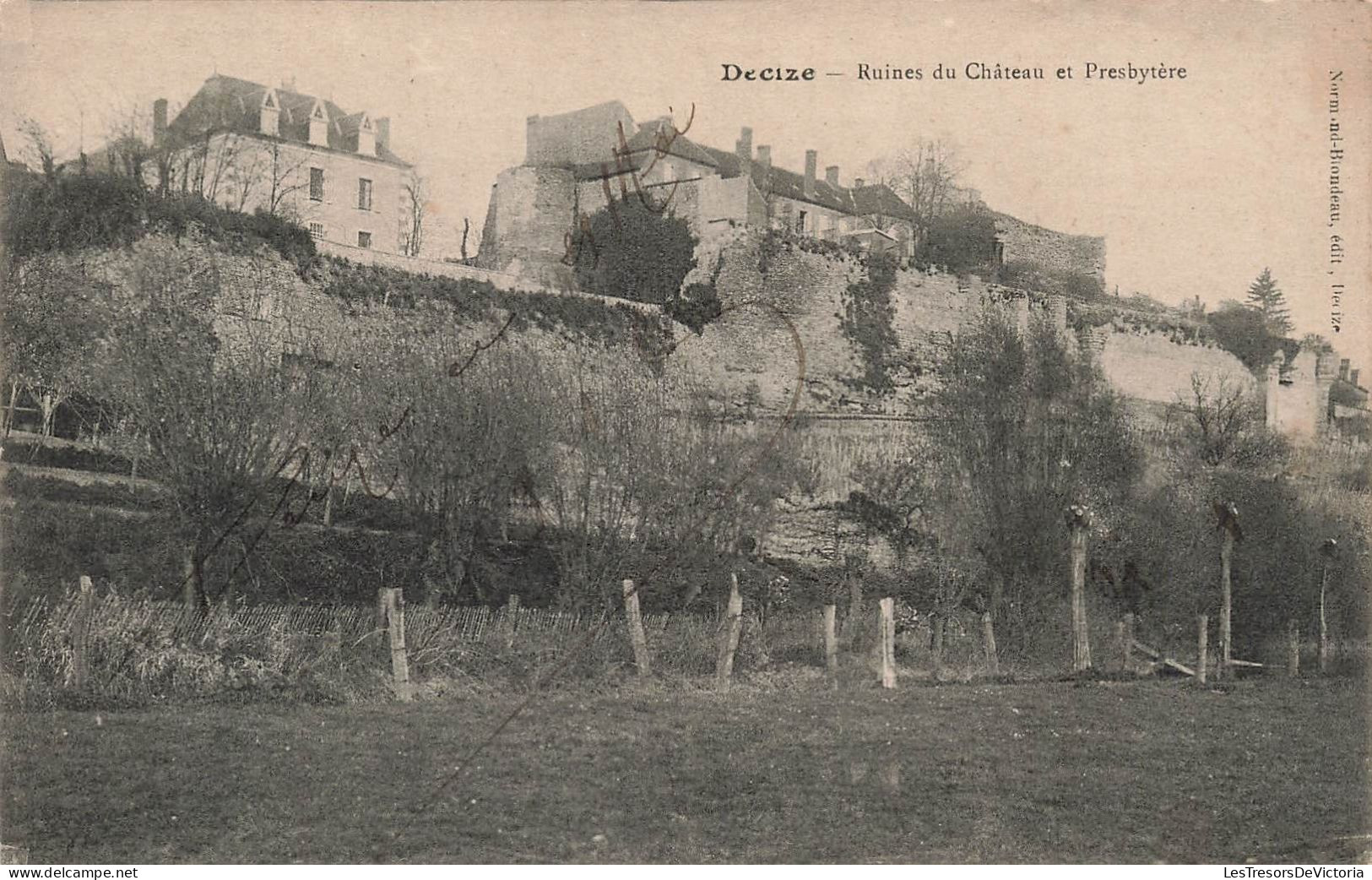 FRANCE - Decize - Vue Sur Les Ruines Du Château Et Presbytère - Carte Postale Ancienne - Decize