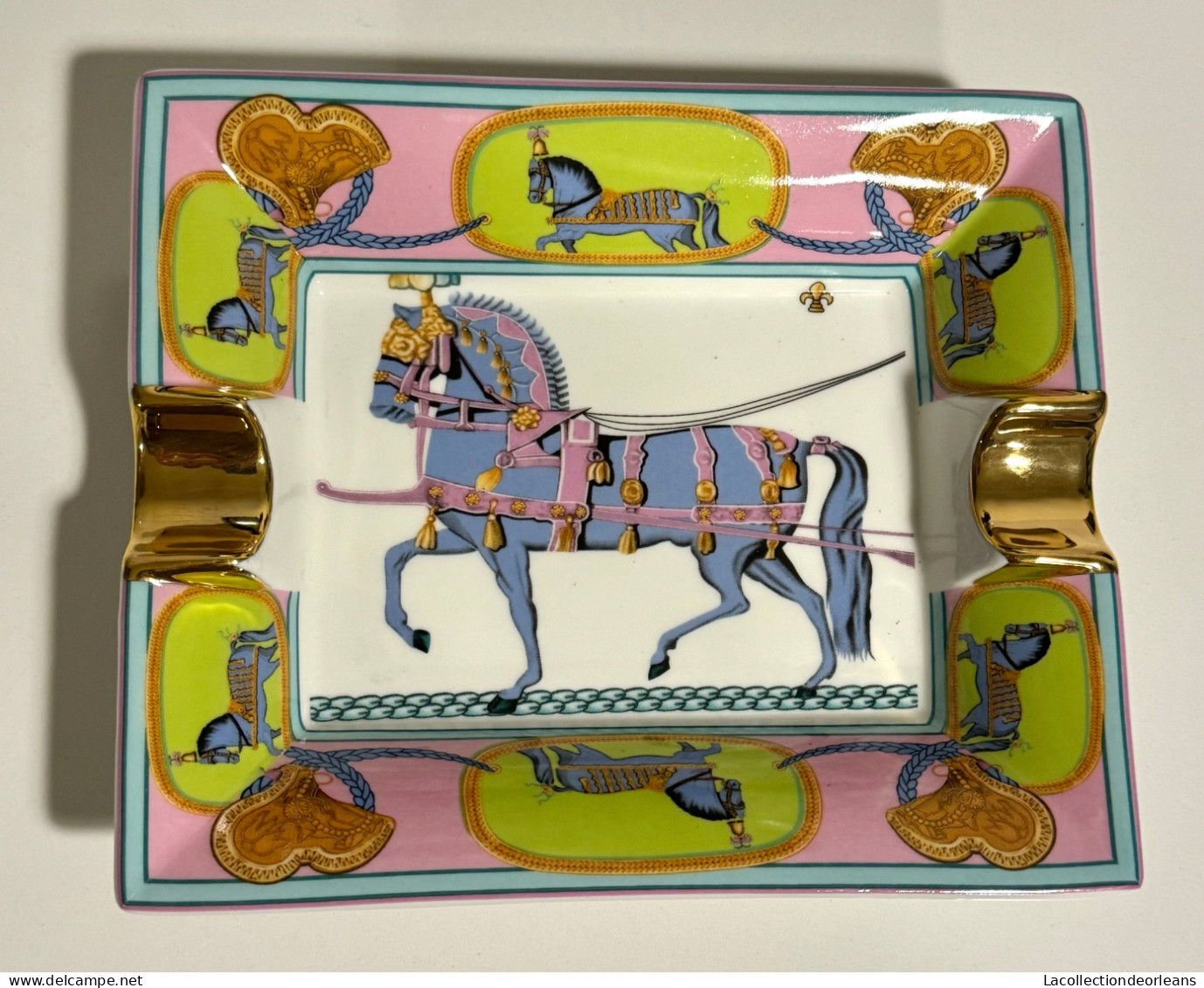 Beautiful Hermes Ashtray Model Cheval D’Orient - Porselein