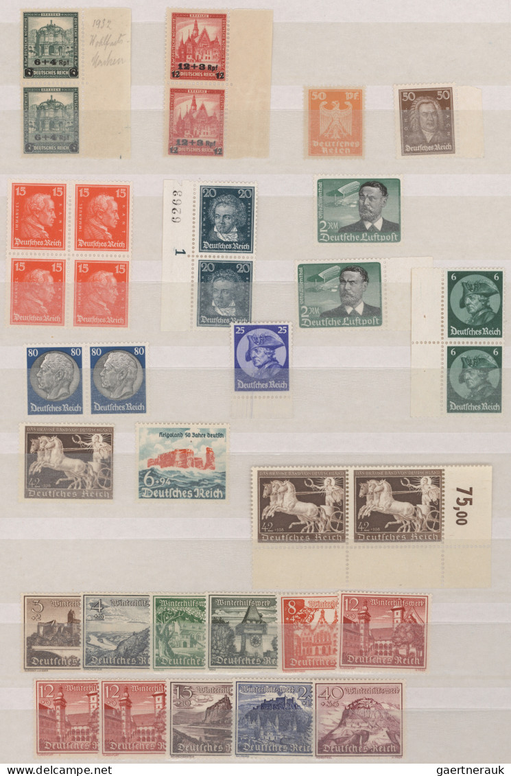 Deutsches Reich: 1923/1943, Postfrische/ungebrauchte Zusammenstellung Mit Mittle - Collections